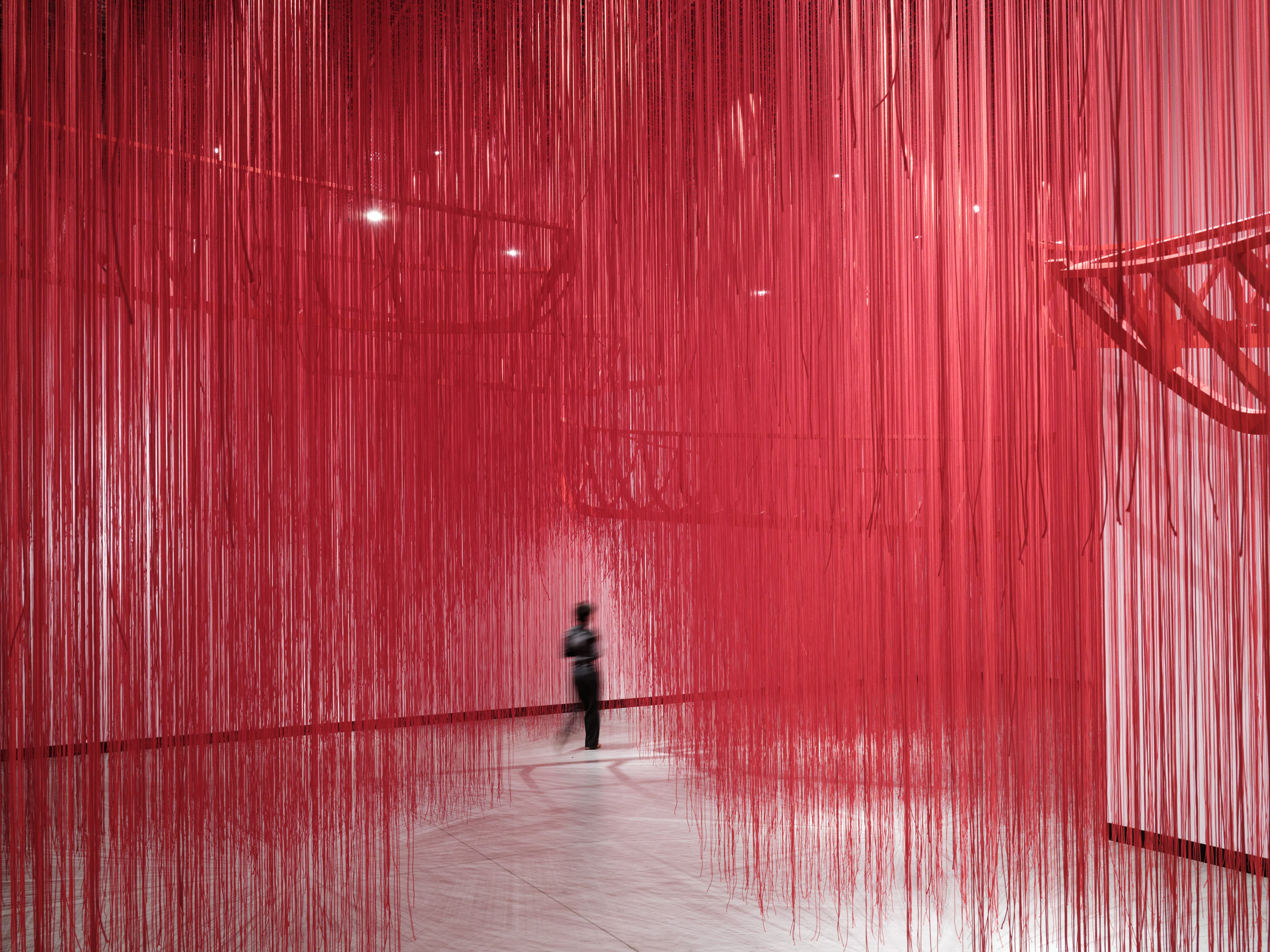 Chiharu Shiota -<br> The Unsettled Soul – Bild 2