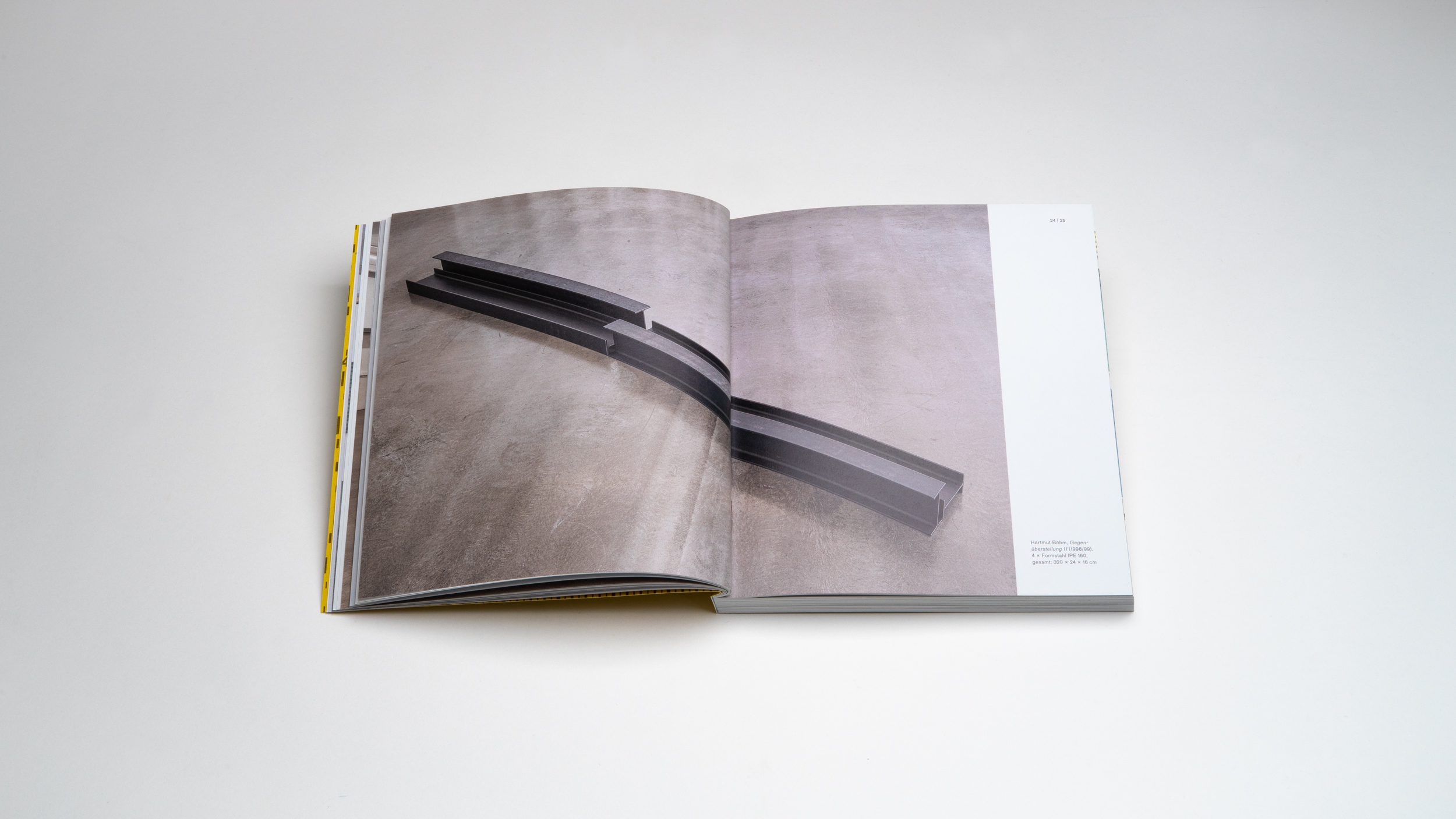 MOVE! -<br> Scheinbar kinetische Kunst 1926–2022 – Bild 8