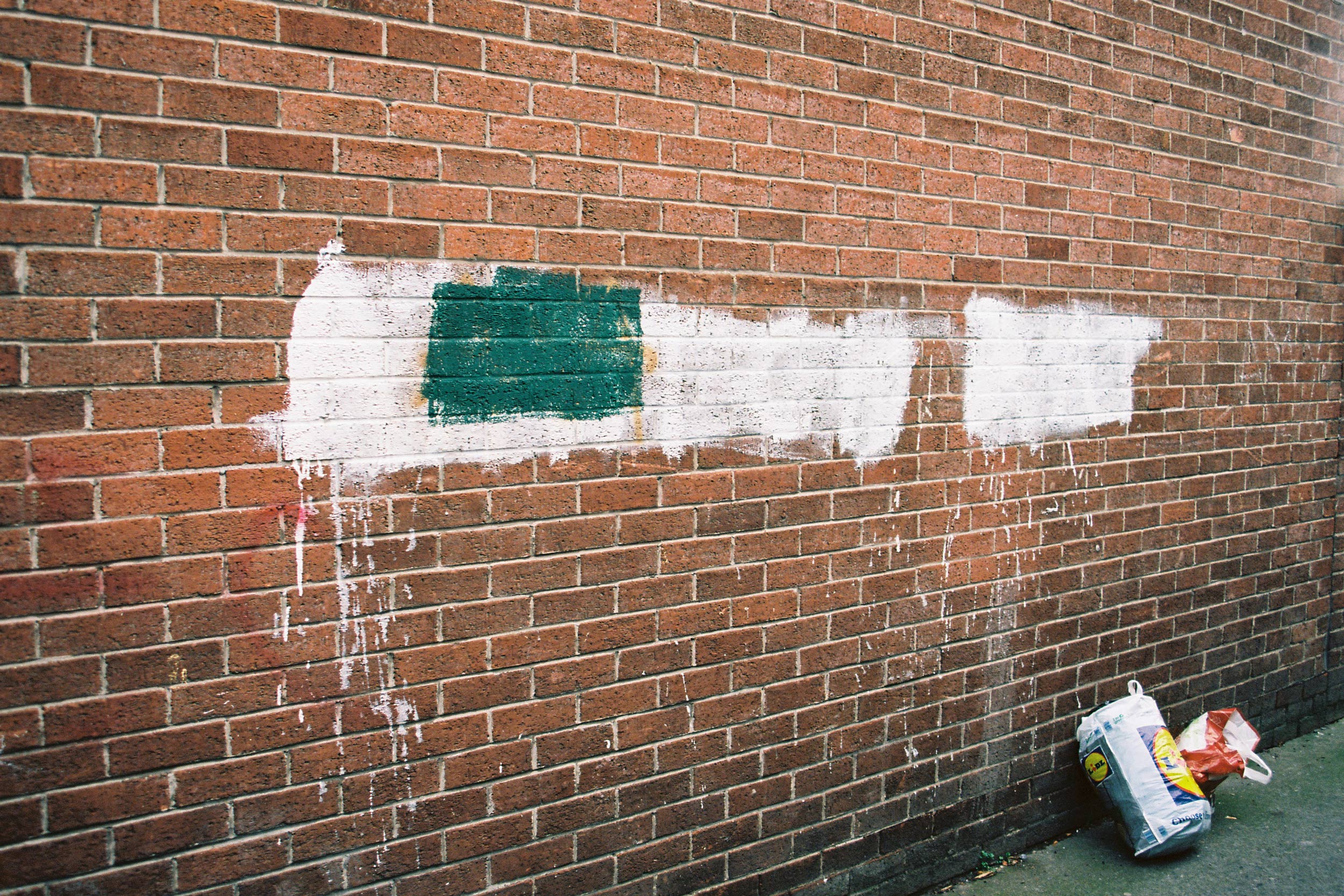 Under the Milky Way -<br> Abstraktion, Autonomie und post-vandalische Tendenzen in der Kunst der Gegenwart – Bild 4