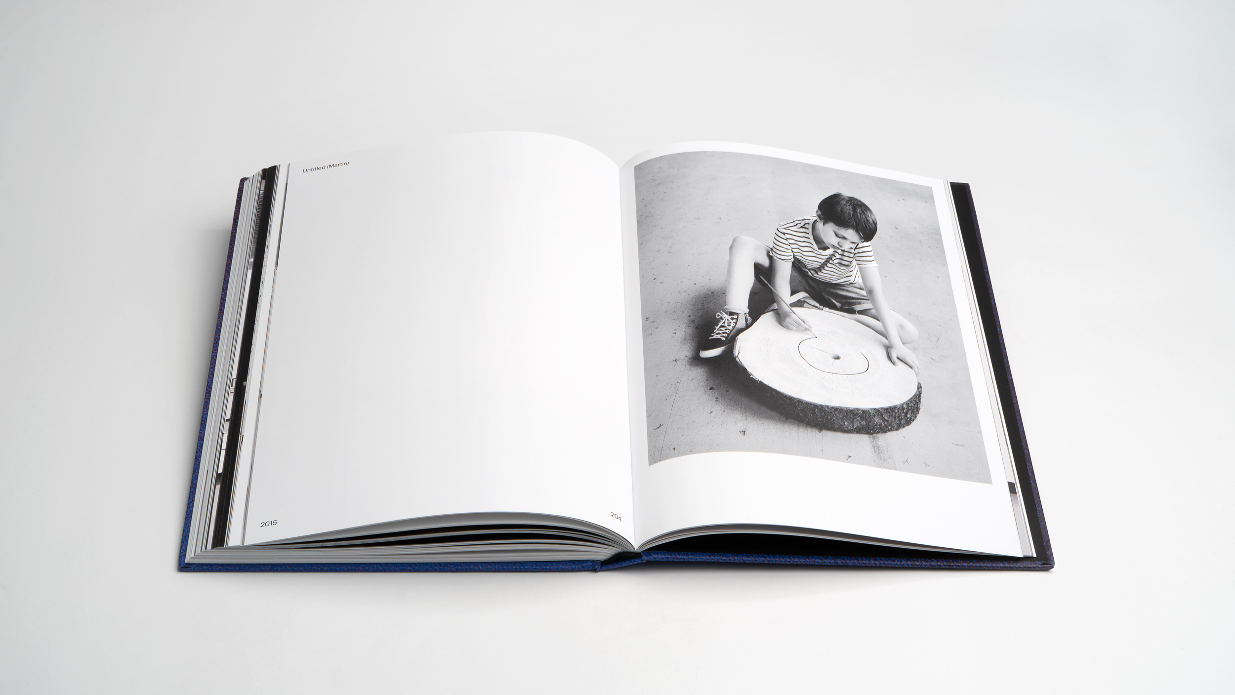 Roman Ondak -<br> The Day After Yesterday - Image 8